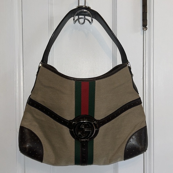 Authentic Gucci Shoulder Bag - Picture 7 of 16